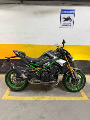 KAWASAKI Z900 R EDITION 